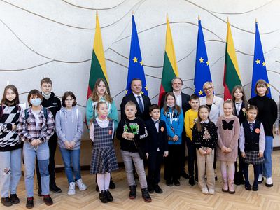 Литва глазами школьников Висагинаса - на выставке в здании Правительства Литовской Республики - В Висагинасе