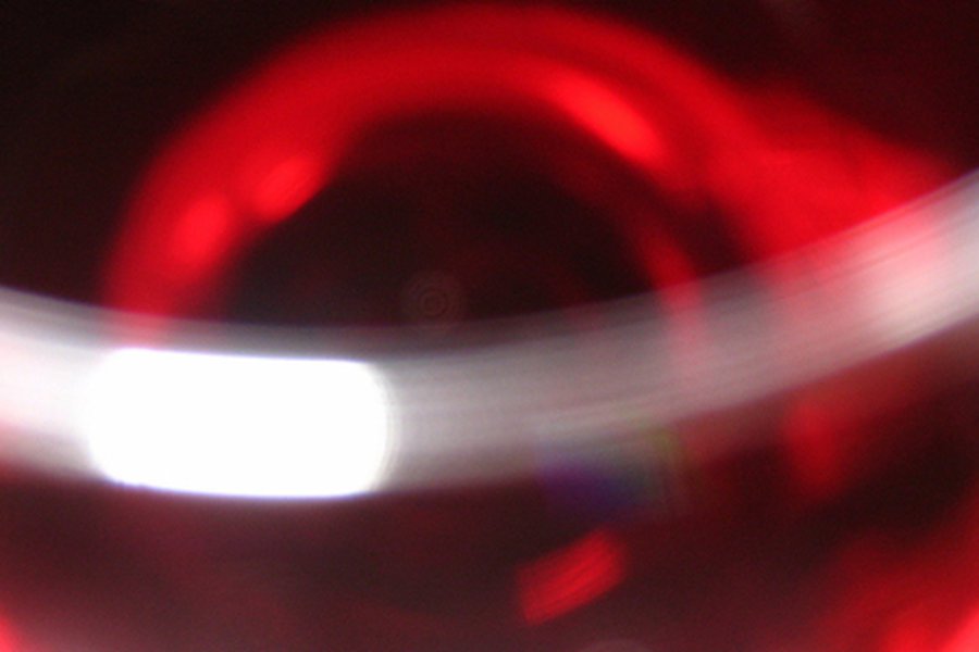 Найдено новое защитное свойство красного вина - Наука и здоровье