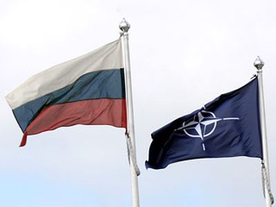 Newsweek: НАТО следует взять в свой состав Россию - В Мире
