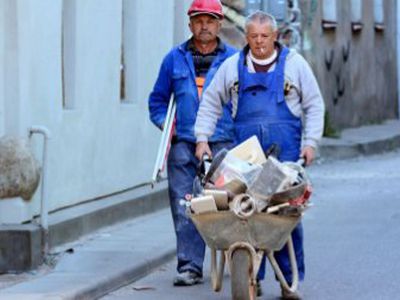 Предприниматель: если повысят минималку, я уволю 20 работников - Литва и страны Балтии