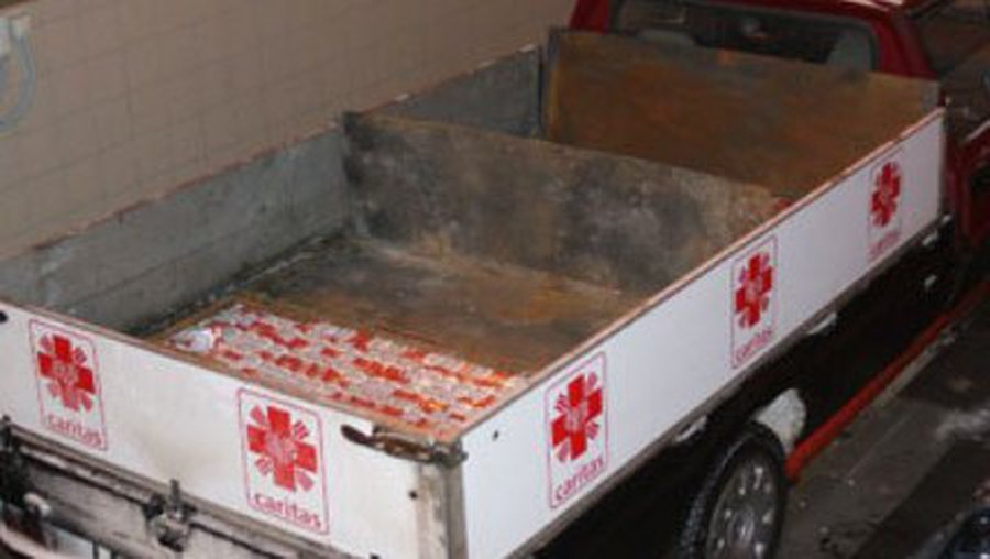 На литовской границе поймали фальшивых ксендзов с грузом сигарет - Происшествия и криминал