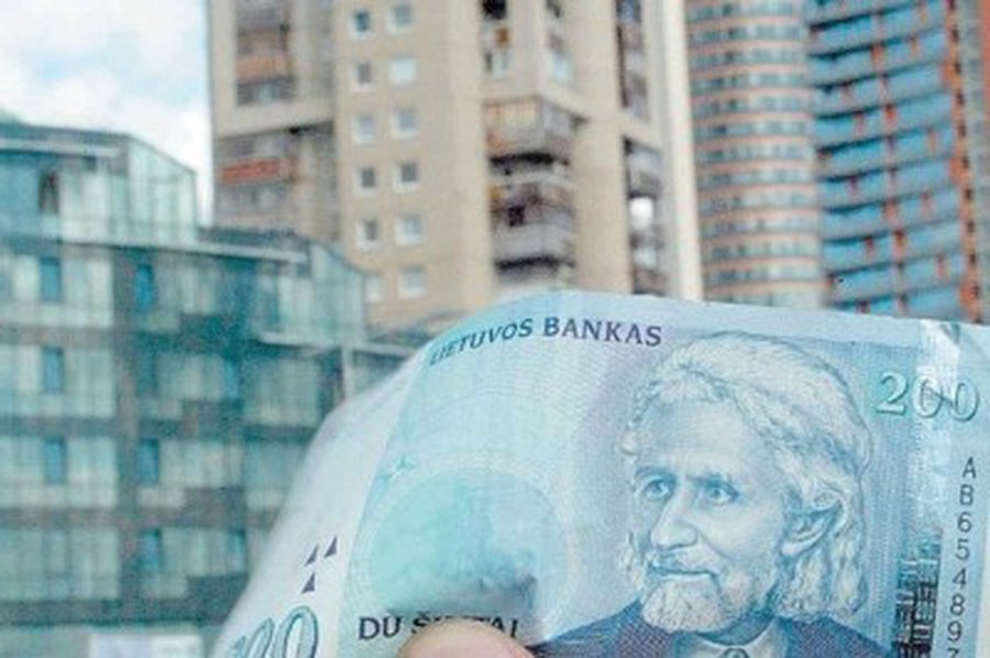 Su namų administratoriais gyventojams tenka kovoti patiems - Lietuva ir Baltijos šalys