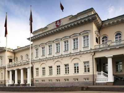 Среди самых надежных политиков нет ни одного возможного кандидата на президентских выборах 2019-ого - Литва и страны Балтии