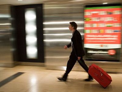 В прошлом году в три раза увеличилось число возвращающихся из-за рубежа                                 - Литва и страны Балтии