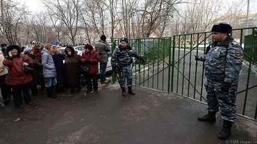 Стрелявшему в одной из школ Москвы старшекласснику грозит до 10 лет колонии