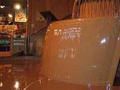 Гигантский шоколадный водопад  - Хобби, отдых и развлечения