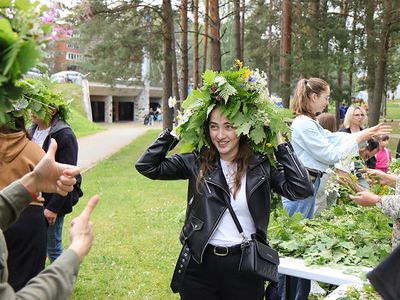 Висагинас отпраздновал Йонинес (видео) - В Висагинасе
