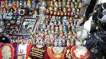 Литовская полиция оставит в покое продавцов советских сувениров