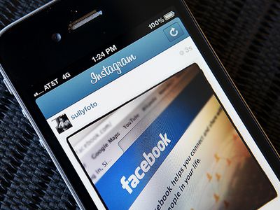 Прибыль Facebook растет за счет мобильной рекламы - IT новости