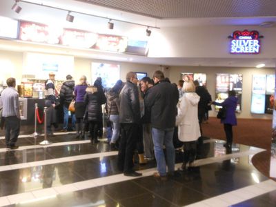 Горячая линия ТТС: Почему мы ездим в кинотеатр в другую страну? - В Висагинасе