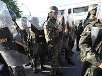 Таиландская армия открыла огонь по участникам беспорядков в Бангкоке - В Мире