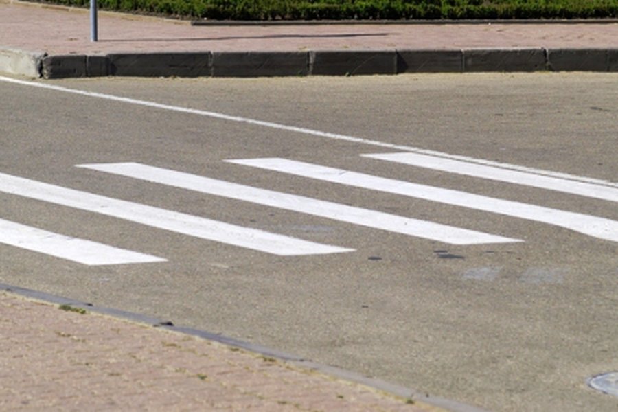 Взятки полиции предлагают ... пешеходы                                                                                                                 - Происшествия и криминал