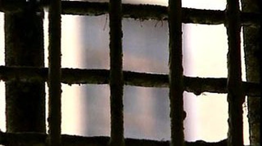 В Литве собираются ужесточить наказание за педофилию - Литва и страны Балтии