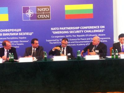 Kijeve surengtoje konferencijoje diskutuota apie aljanso bei partnerystę - Pasaulyje