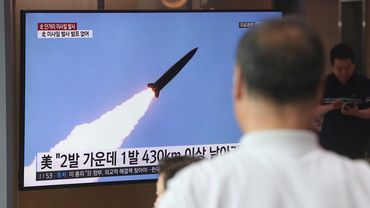 Šiaurės Korėja paleido į jūrą dvi trumpojo nuotolio raketas