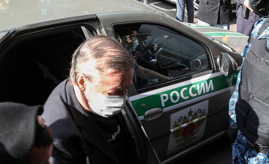 Прокурор просит приговорить Ефремова к 11 годам колонии - В Мире