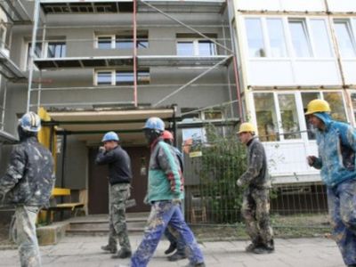 Renovacijai pradėti įkurtos savivaldybių įmonės atsimušė į sieną - Lietuva ir Baltijos šalys
