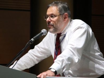 Экономист Михаил Хазин: В Литву вторая волна кризиса придет осенью 2014г. - люди должны будут наполовину сократить расходы - Литва и страны Балтии