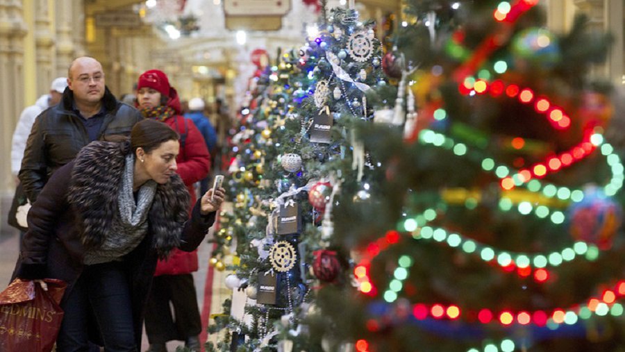 Блеск, мишура, быстрая музыка и другие причины импульсивных покупок - Это интересно