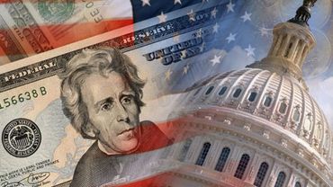Госдолг США достиг критичного уровня в 14,3 трлн долларов                