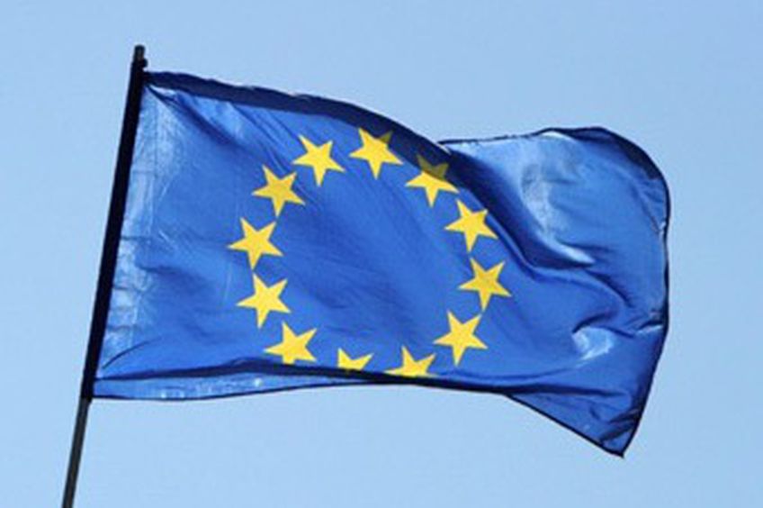 Лидеры ЕС договорились списать Греции 50% долгов
                                