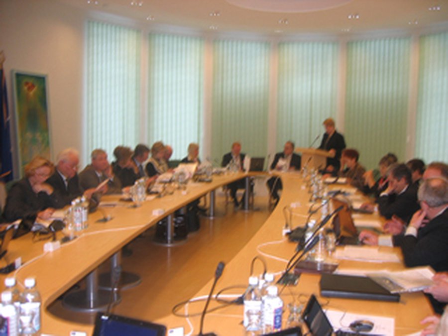 Горячая новость: в Висагинасе вместо шести существующих школ останутся две - В Висагинасе