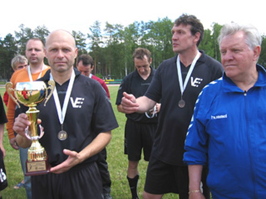 У висагинской команды - второе место - В Висагинасе