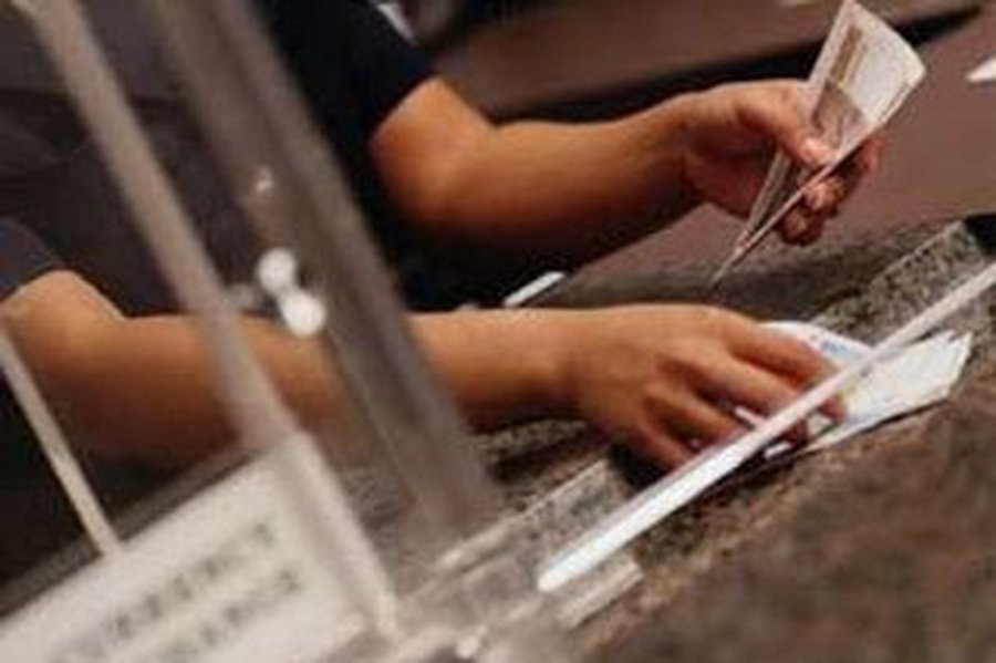 Президент Литвы против возврата пенсий на уровень 2009 года - Литва и страны Балтии