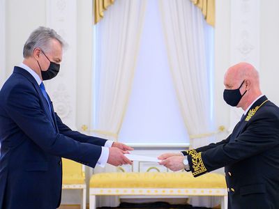 Россия надеется на оздоровление отношений с Литвой - посол - В Мире