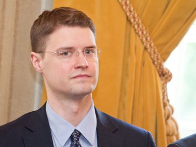 Советник Кубилюса: для молодежи сегодня работы нет и не будет - Мир молодежи