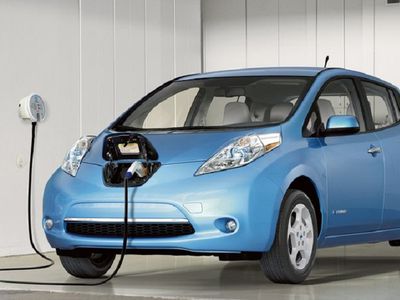 В Литве открыли десять станций для подзарядки электромобилей - Литва и страны Балтии