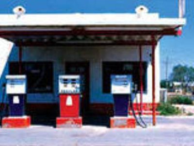 Литовское транспортное предприятие оборудовало нелегальную бензоколонку с российским топливом - Литва и страны Балтии