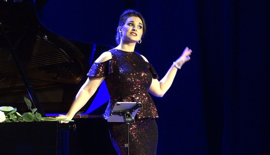 Ольга Перетятько - с любовью к Висагинасу: «Это город моего становления, считаю его родным» (видео) - В Висагинасе