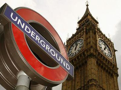 
В Лондоне началась 24-часовая забастовка работников метро - В Мире