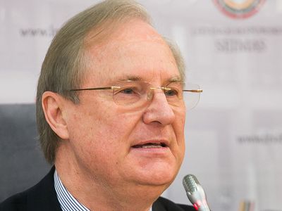 Председатель Комиссии радио и телевидения  Э.Вайтекунас освобожден от занимаемой должности - Литва и страны Балтии