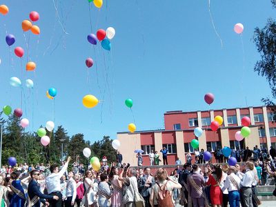 Поздравления и памятка для абитуриентов от сотрудников комиссариата полиции - В Висагинасе