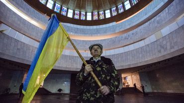 "Фашисты" и "террористы": СМИ США выясняют, кто есть кто на Украине