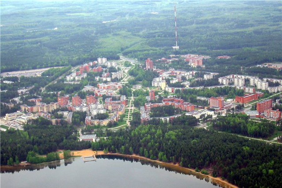 Висагинас —
 наукоград? (уточнено)                                                                                                                    - В Висагинасе