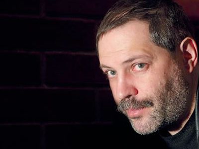 «Современный капитализм превращает все в бессмысленные бумажки» - В Мире