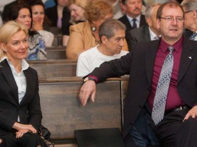 Прокурор предлагает приговорить Успасских к шести годам тюрьмы
 

 - Литва и страны Балтии