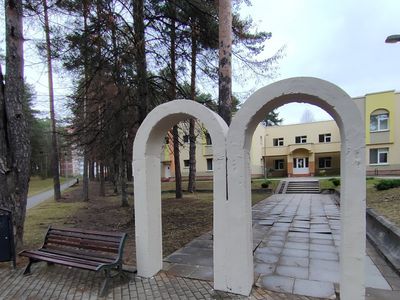 Убран еще один ненужный забор (добавлено видео) - В Висагинасе