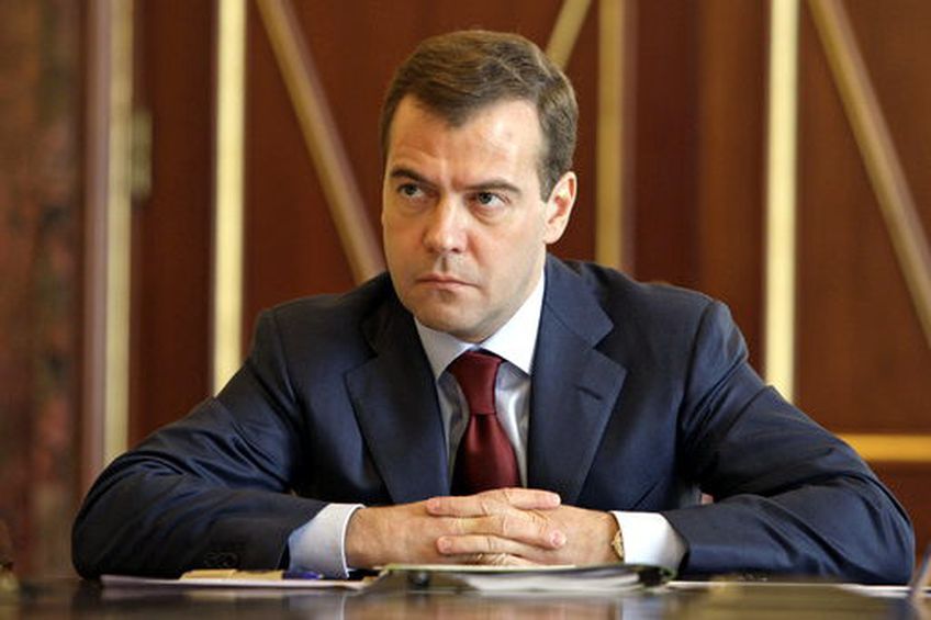 Медведев предупредил о возможности Третьей мировой