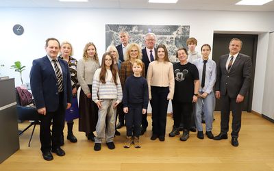 В Висагинасе наградили победителей конкурса рождественских электронных открыток - В Висагинасе