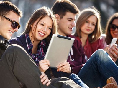 Опрос: молодые жители Литвы надеются на увеличение зарплат в несколько раз - Мир молодежи