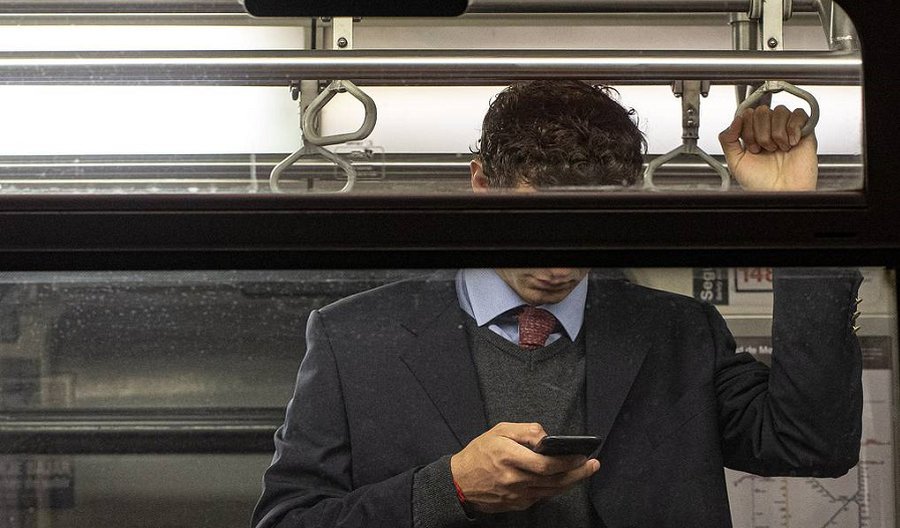 ФБР назвало угрозой российские мобильные приложения - IT новости