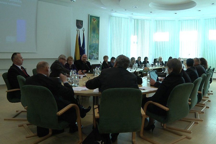   Что решали и решили наши  депутаты                                                                                                                   - В Висагинасе