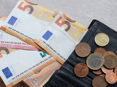 Сейм одобрил изменения в индексации пенсий - Литва и страны Балтии