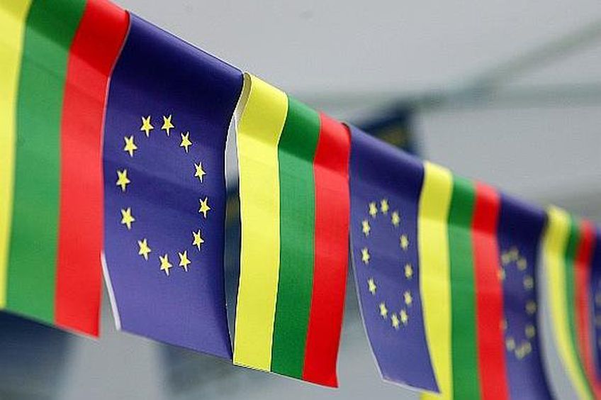 Премьер Литвы и еврокомиссар обсудили финансовые перспективы Евросоюза на 2014-2020 годы

                                