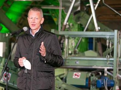 Naujoji atliekų perdirbimo linija padės tausoti aplinką - Lietuva ir Baltijos šalys