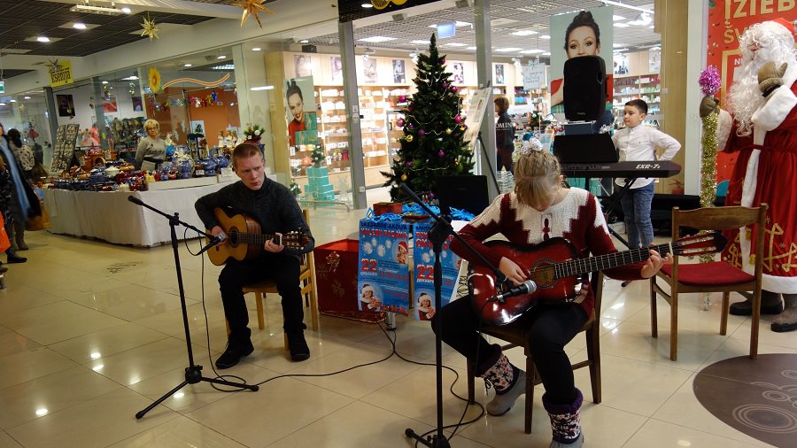 Жертвуя, мы становимся богаче! Дан старт акции «Рождественская сказка» - В Висагинасе